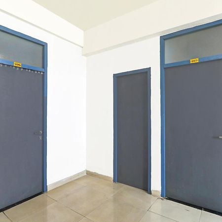 Super Hotel O Jankipuram Near Sahara State Formerly Basera Homes Hasanganj ภายนอก รูปภาพ