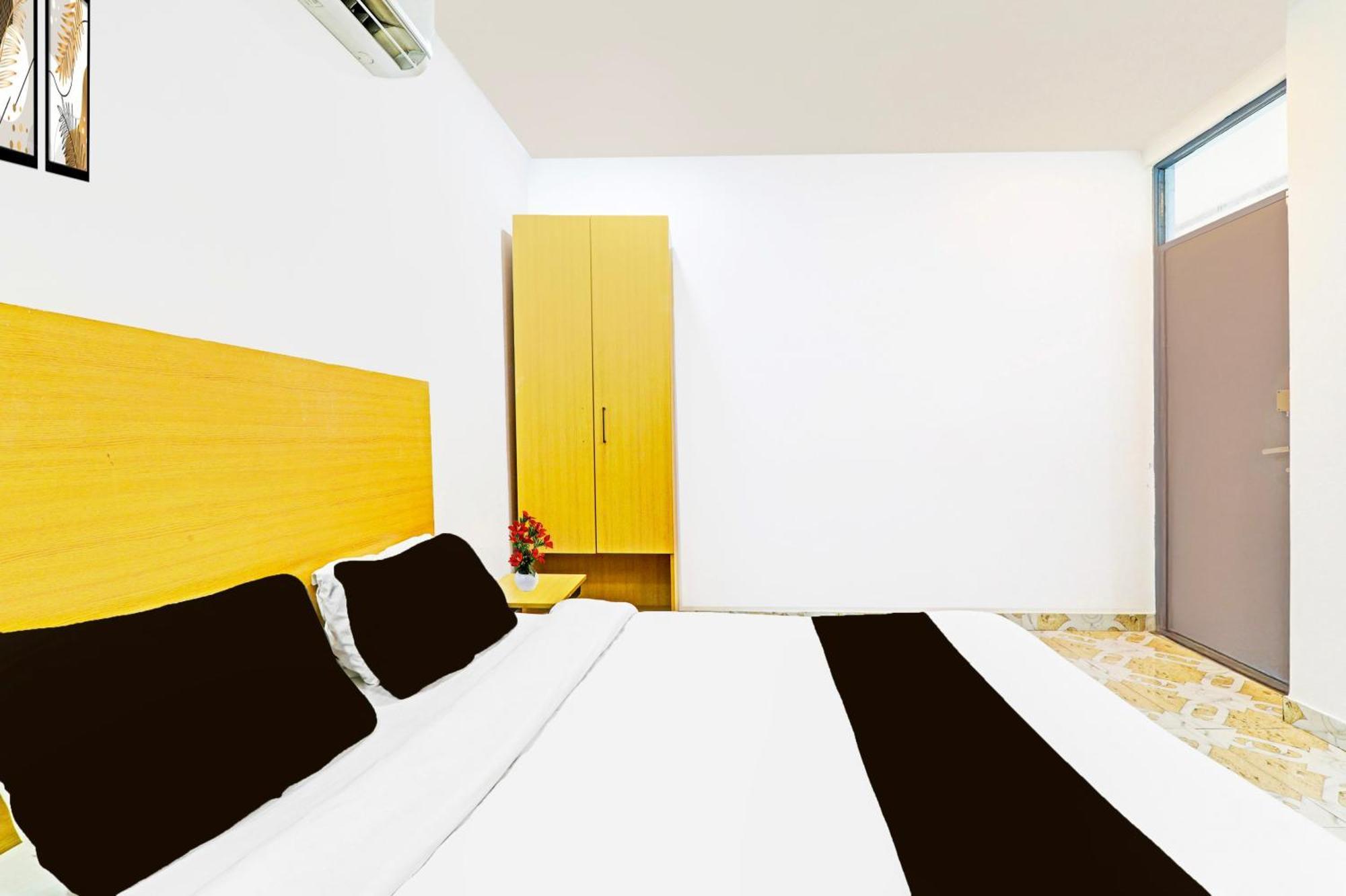 Super Hotel O Jankipuram Near Sahara State Formerly Basera Homes Hasanganj ภายนอก รูปภาพ